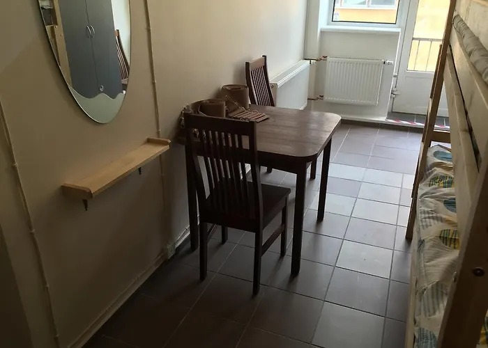 Yasmina Хостел