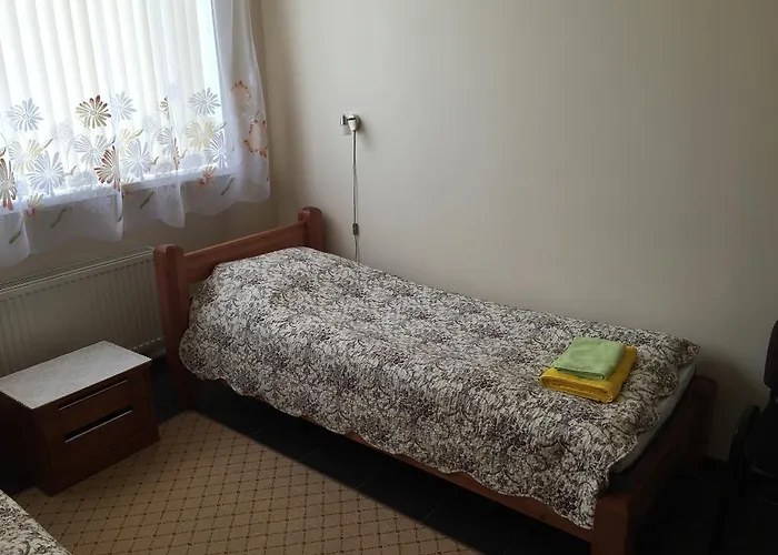 Yasmina Хостел Валга