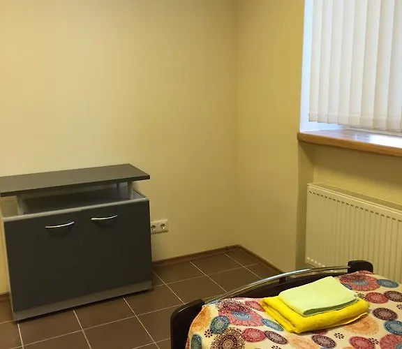 Yasmina Хостел *